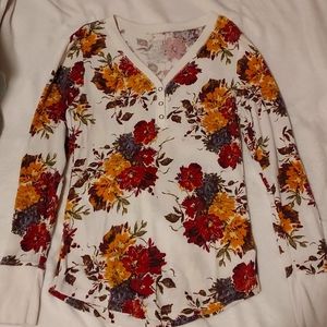 Long sleeve floral pattern shirt